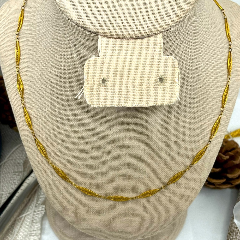 Vintage Crown Trifari Filigree Gold-Tone Necklace 18”